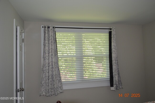 Photo - 14 Homestead Ln