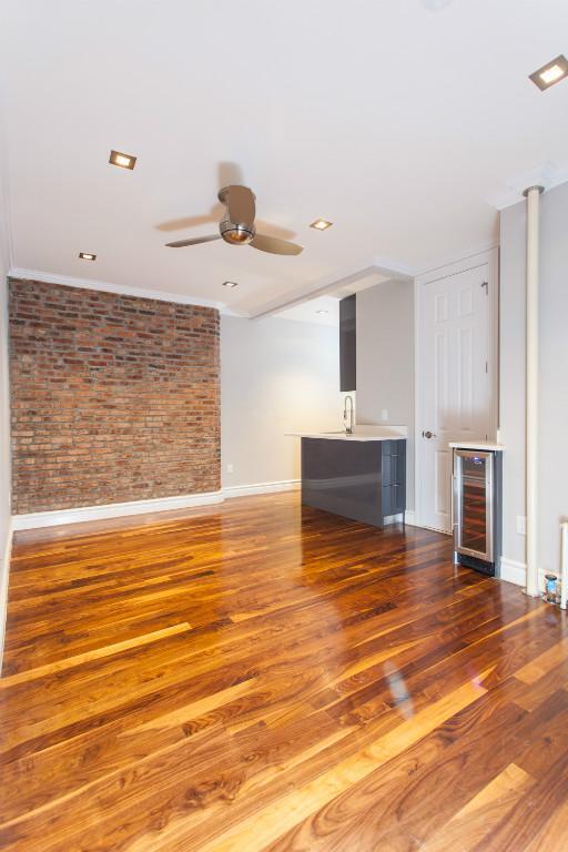 Photo - 1590 Lexington Ave Unidad 11
