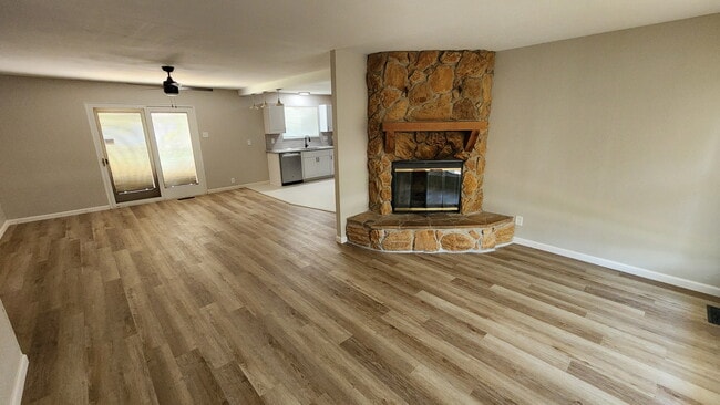 Photo - 2140 Teakwood Manor Dr