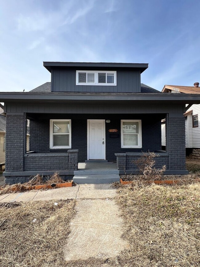 Building Photo - Updated 5BR Home with Modern Finishes & Extra Space