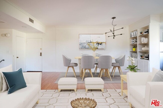 Photo - 832 Palm Ave Unidad 305