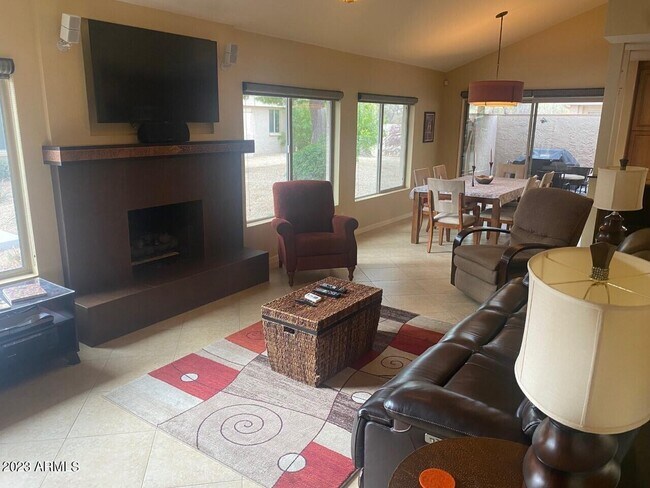 Photo - 6350 N 78th St