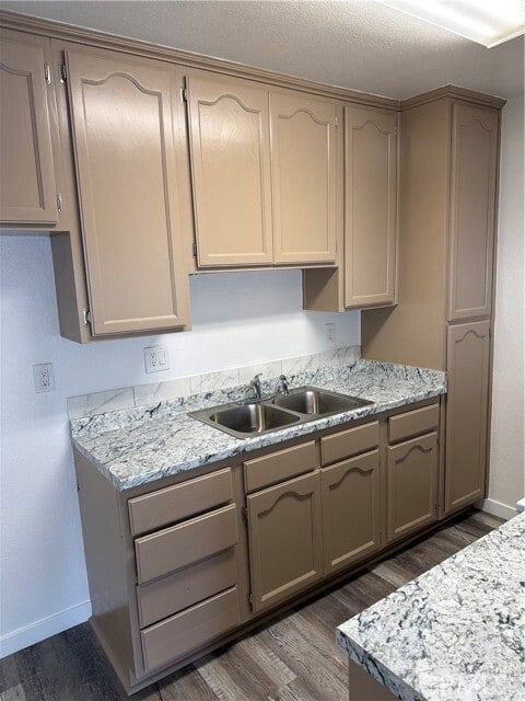 Photo - 1810 W Glen Ave