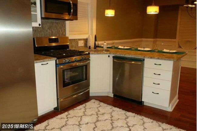 Photo - 420 Hutchins Ave