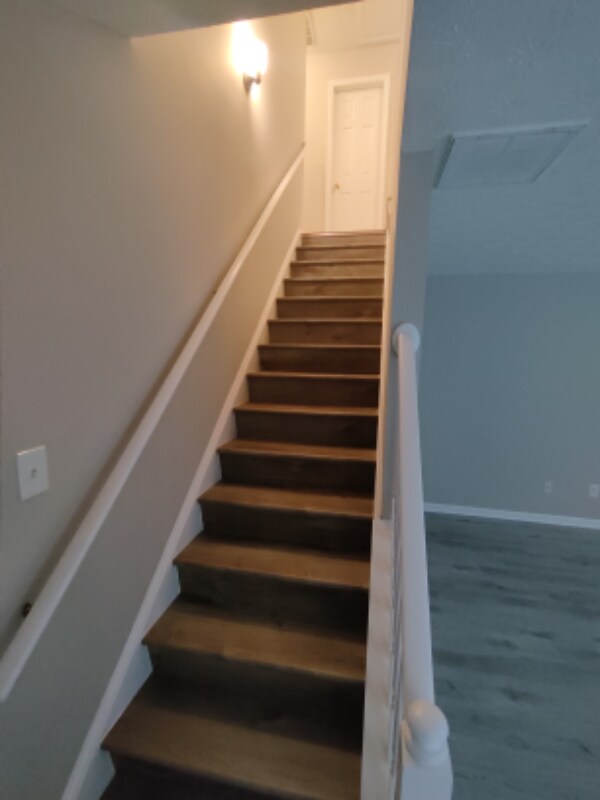 Photo - 289 Silver Ridge Dr