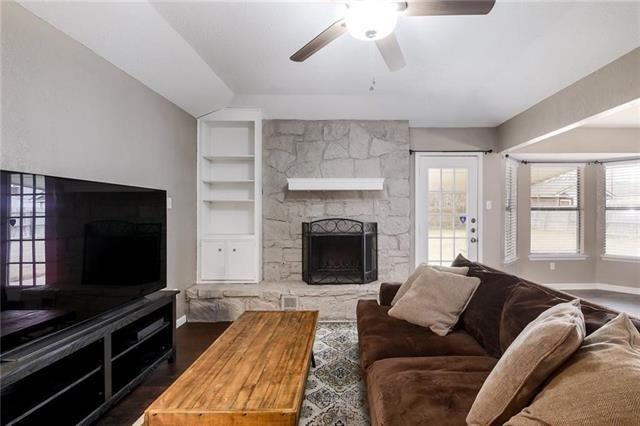 Photo - 607 Garden Path Dr