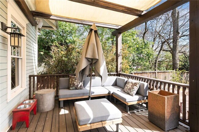 Photo - 349 9th St NE