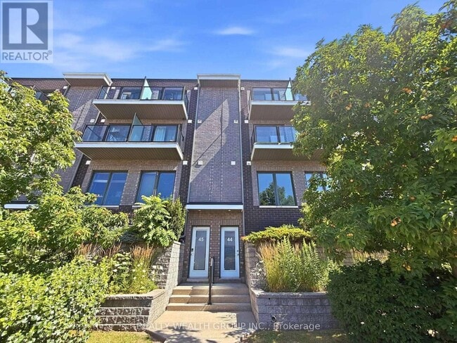 Photo - 2059 Weston Rd