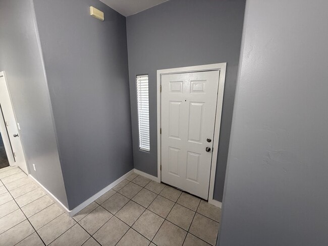 Photo - 8538 E Seabury Ct Unidad 2