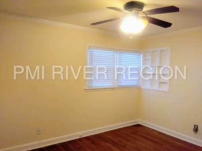 Photo - 3 Bedroom 2 Bathroom Home