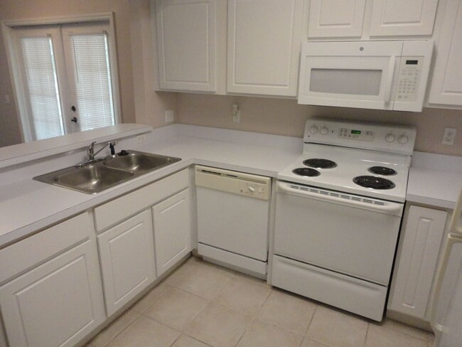 Photo - 2 Bedroom/2 Bat in Haile Village Center Unit Q-202