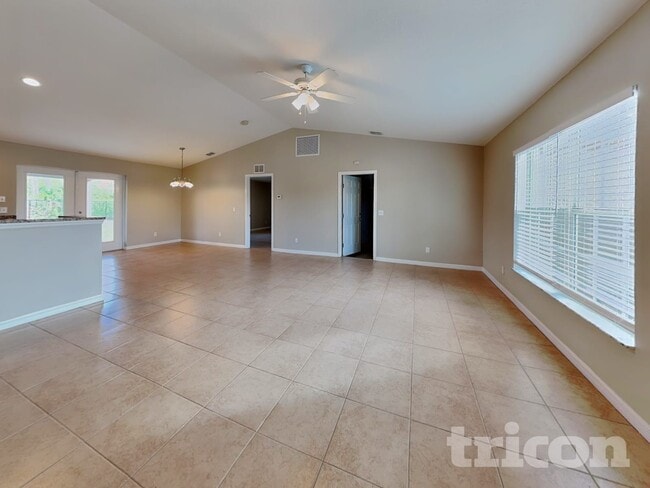 Photo - 12572 Buffing Rd