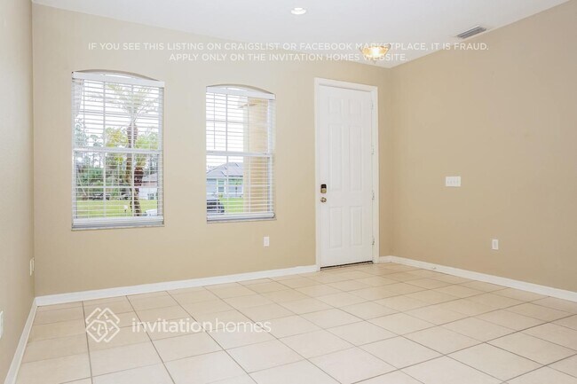 Photo - 2844 Wells Ave