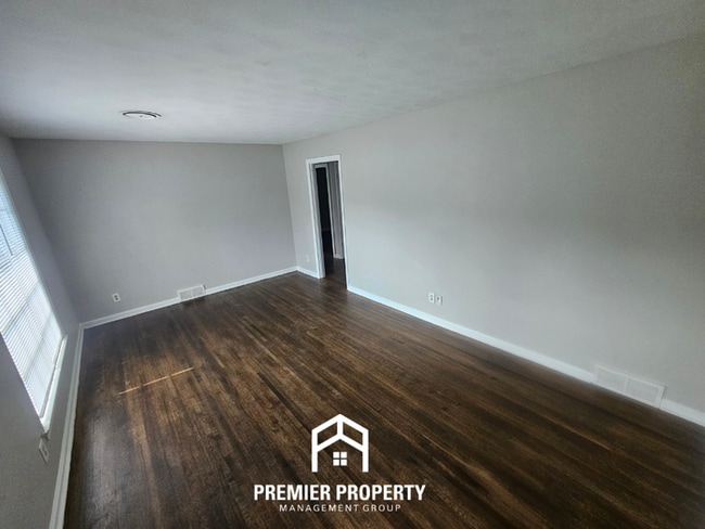 Photo - Spacious 4BR/2BA Home Near Hickory Hill | 1,805 Sq Ft, Hardwood Floors & Formal Dining Area