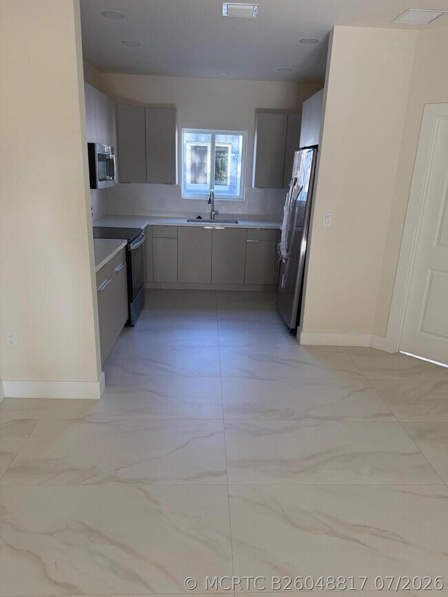 Photo - 2999 NW 9th St