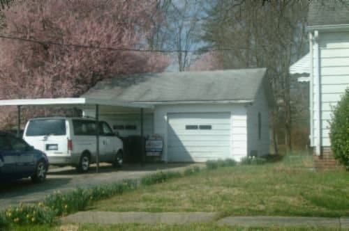 Photo - Great 4 Bedroom Rental Home in Burlington