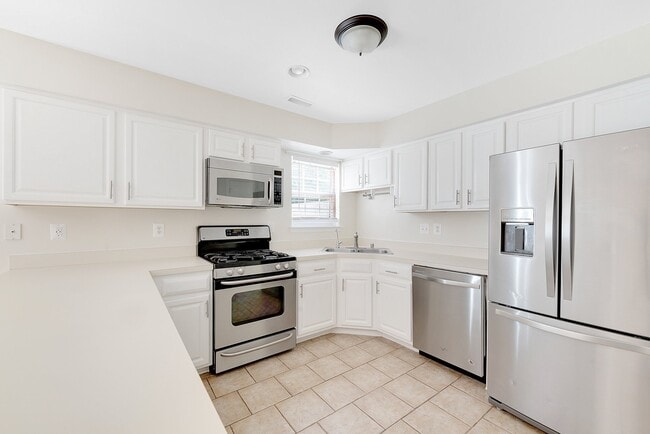 Photo - 6119 Oaklawn Ln