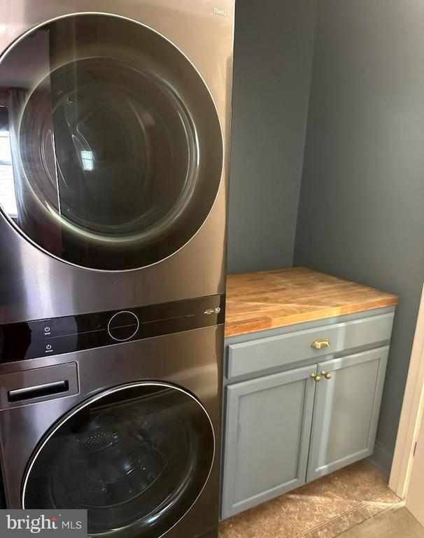 Photo - 113 Henry Stoupe Way