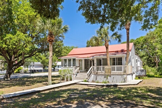 Photo - Sullivans Island Historic Charmer