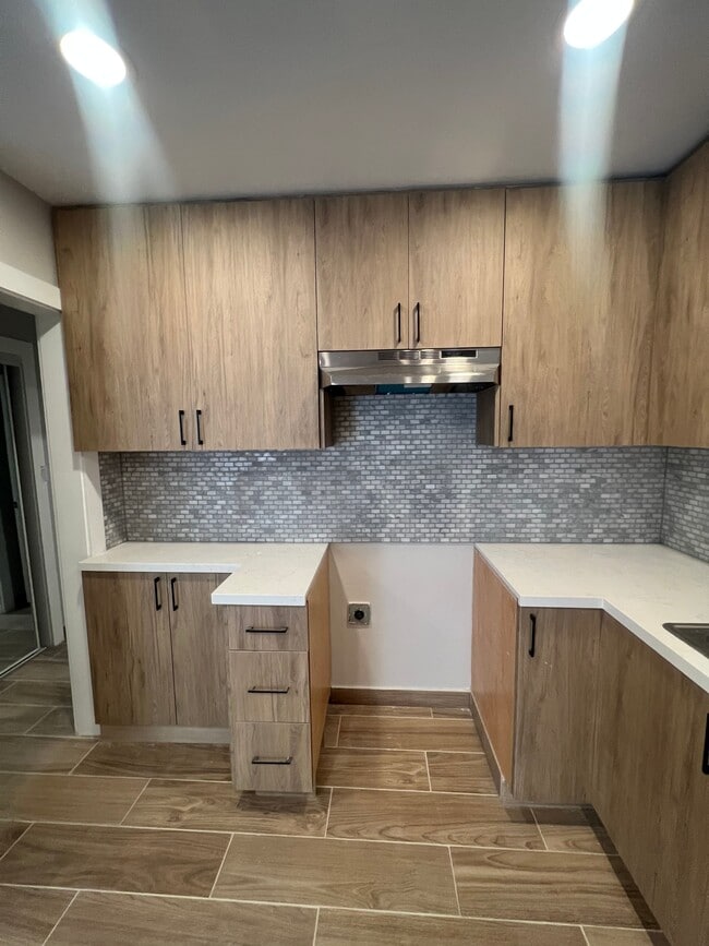 Photo - 20301 Cohasset St Unidad 5