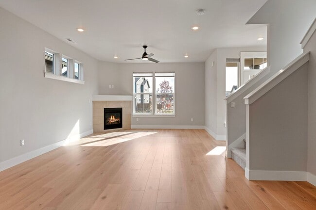 Photo - 20852 SE Denver Dr