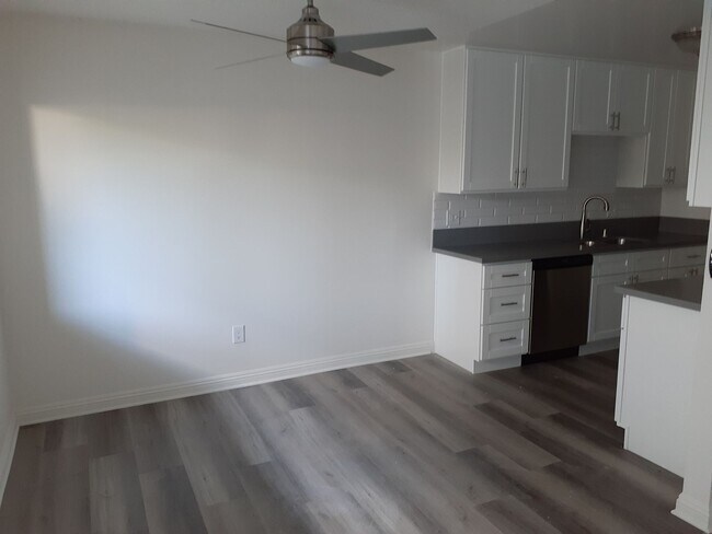 Photo - 1801 Bedford Ln Unit 1801A