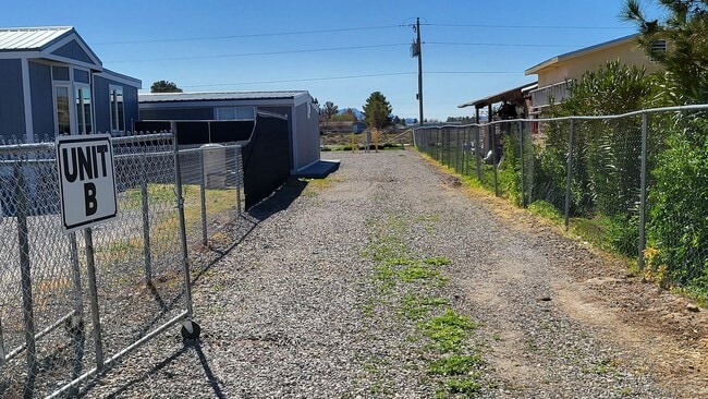 Photo - 1611 E Gamebird Rd Unit B