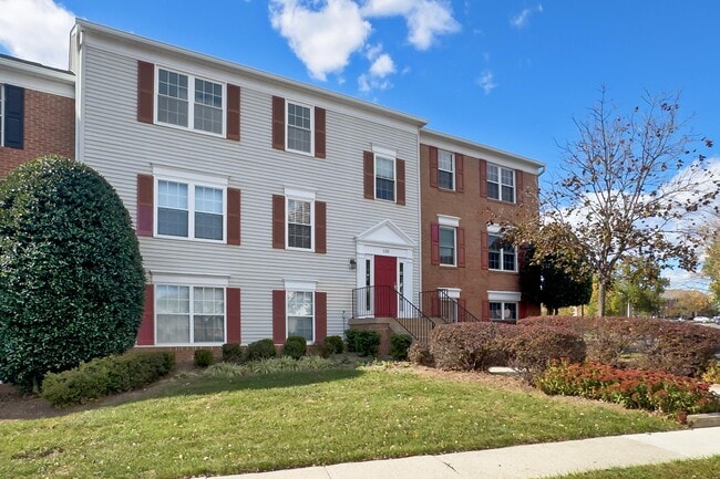Photo - 120 Prosperity Ave SE Unit E
