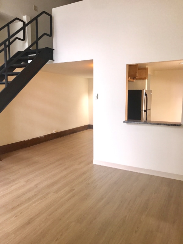 Photo - 212 3rd St Unidad 4C