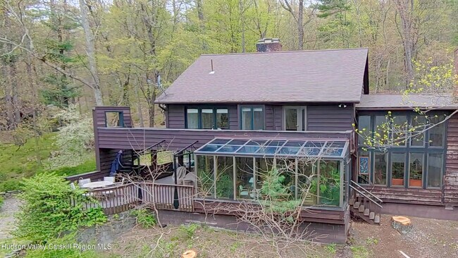 Photo - 26 Webster Rd