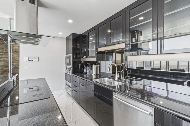 Photo - Luxury Penthouse Retreat with Private Pool, Sauna & Strip Views