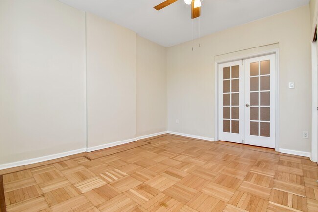 Photo - 2307 New York Ave Unit 2