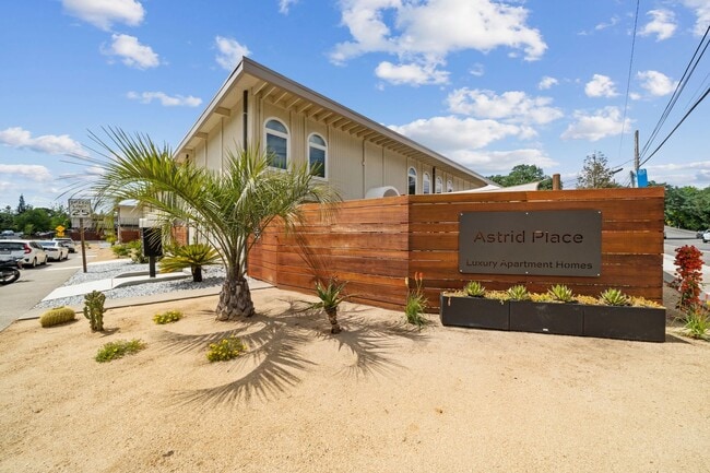 Building Photo - Astrid Place, Fair Oaks - Modern Luxury To... Rental