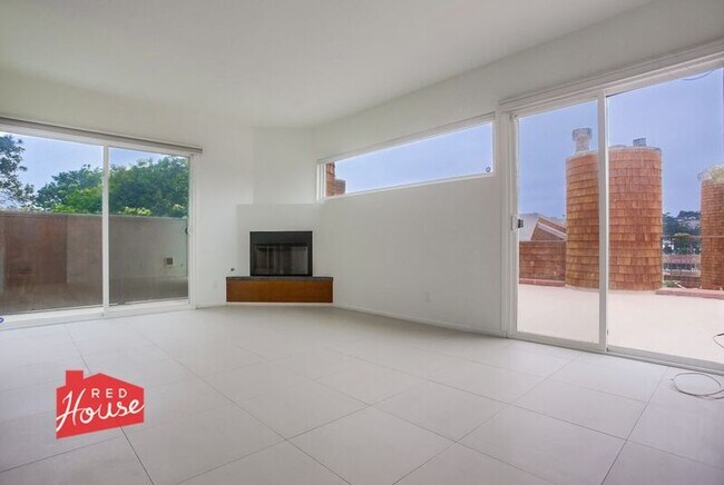325 S Sierra Ave Unidad 23