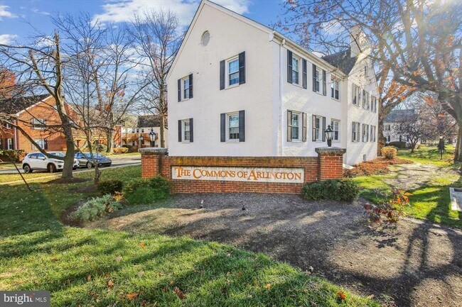 Building Photo - 1317 S Walter Reed Dr Unit 17301 Rental