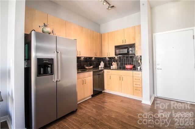 Photo - 2125 Southend Dr