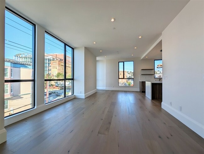 Photo - 2707 23rd St Unidad 3