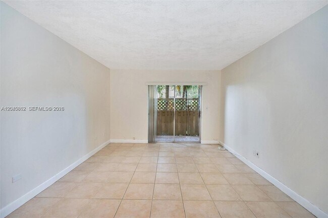 Photo - 8500 SW 109th Ave Unit 6-102