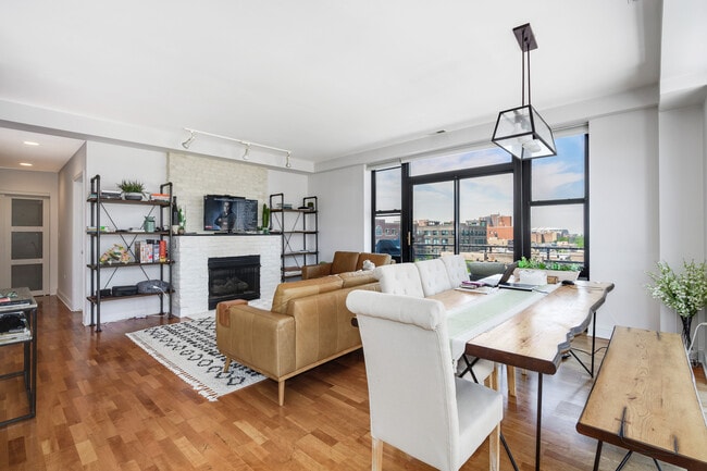 Photo - 1260 W Washington Blvd Unit 608