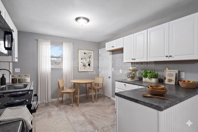 Photo - 50 Lynn Meadows Ln