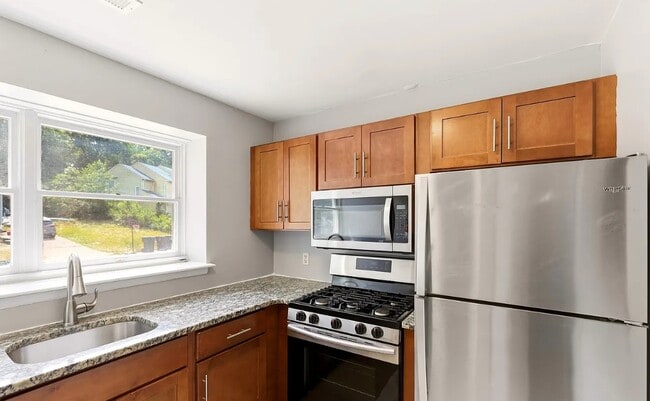 Photo - 12 S Indian Valley Ct