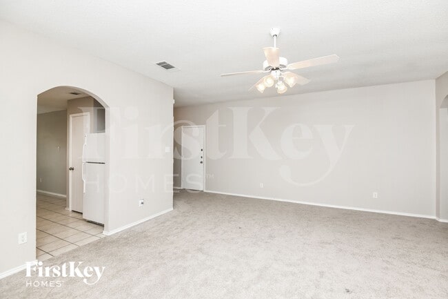 Photo - 2529 Rivers Edge Dr