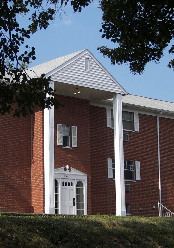 Photo - 2500 Brookwood St