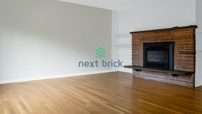 Photo - 3 Bed 2 Bath Single-family Home Available for Rent!