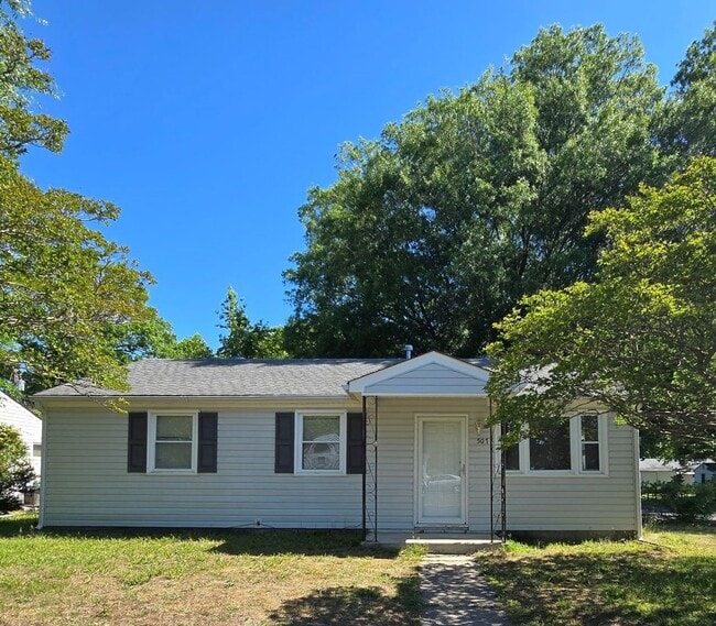Building Photo - 3 bedroom in Hopewell