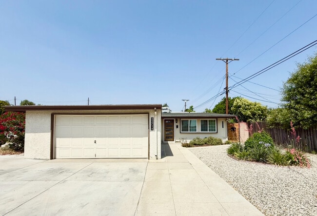 Photo - 11714 Sproule Ave Casa