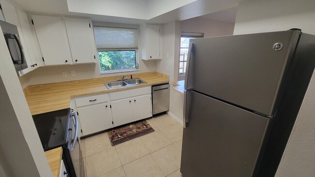 Photo - 1 Bedroom, 1 Bathroom in Seminole