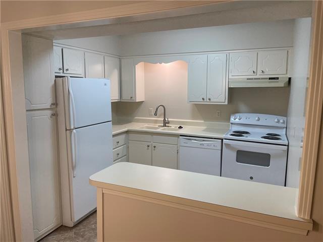 Photo - 2700 Whitney Pl