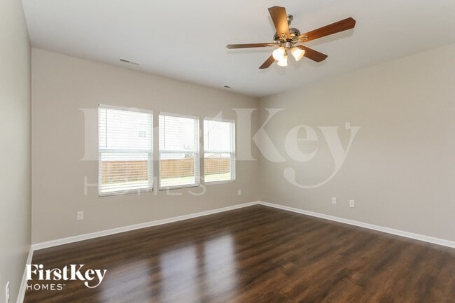 Photo - 505 Contentment Dr