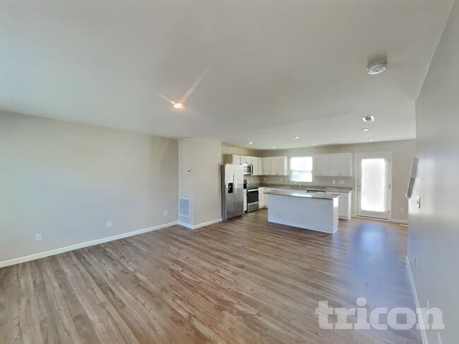 Photo - 1079 Cone Blvd